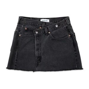 Parke crossover skirt